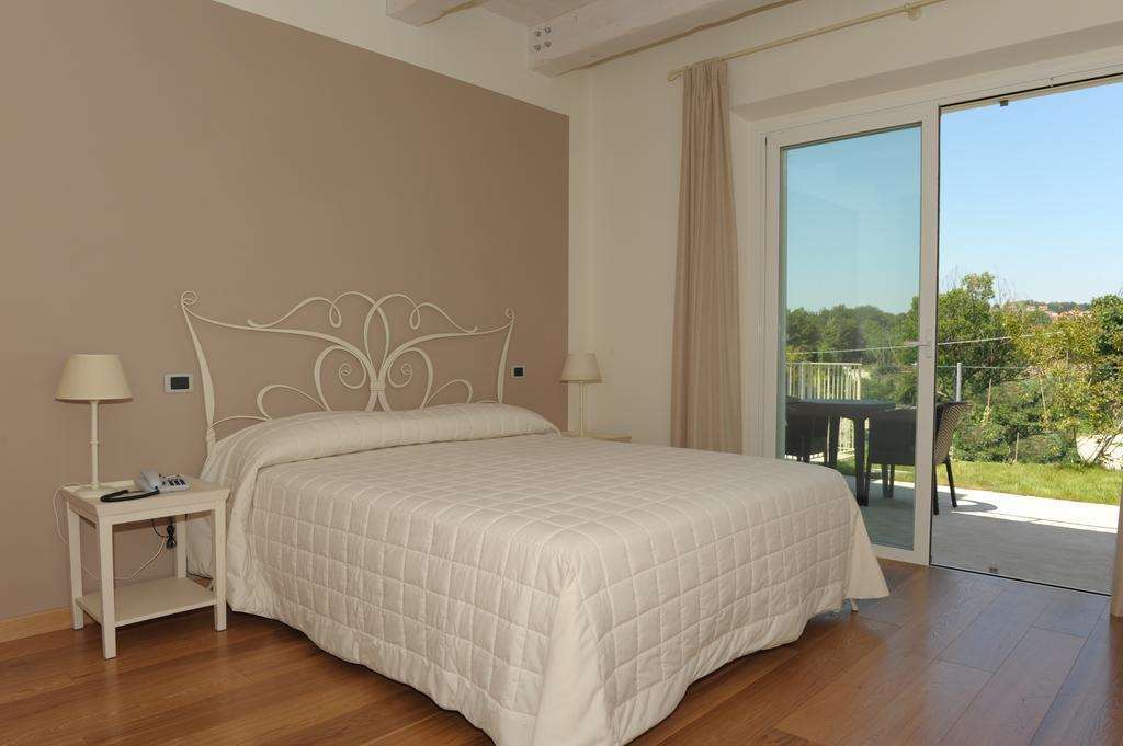 Hotel Giardino Suites And Spa - Numana Pokoj fotografie