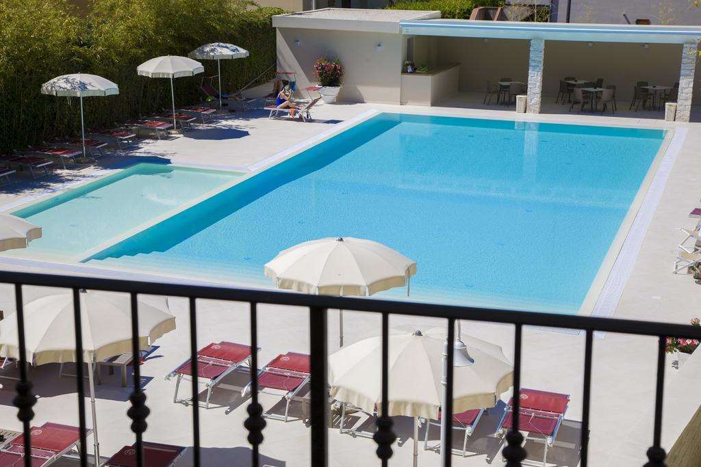 Hotel Giardino Suites And Spa - Numana Zařízení fotografie